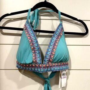BECCA Fiesta Halter BikiniI top Size D Cup